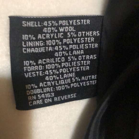 Guess coat sz M - Picture 8 of 10